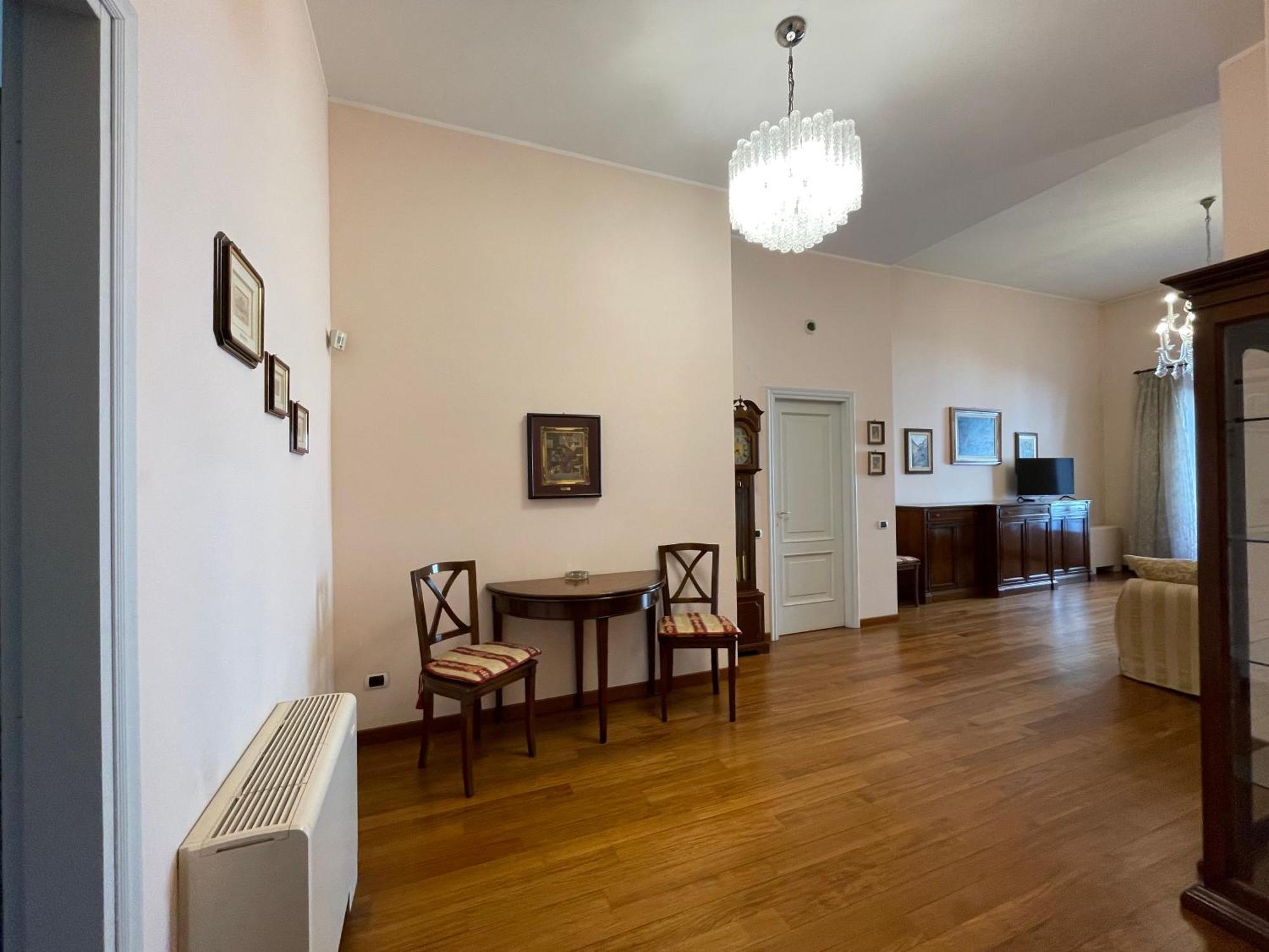 Castello Suite Турин Экстерьер фото