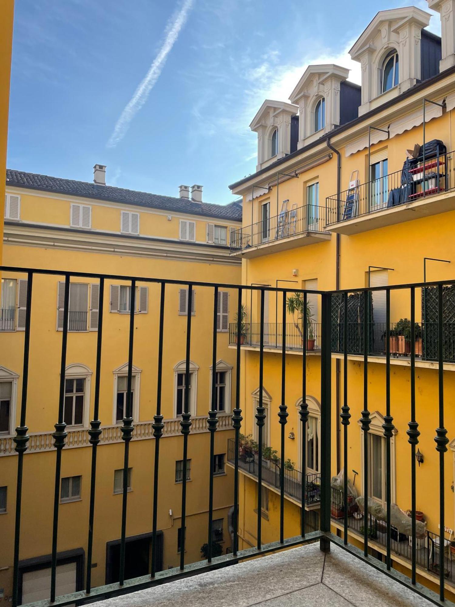 Castello Suite Турин Экстерьер фото