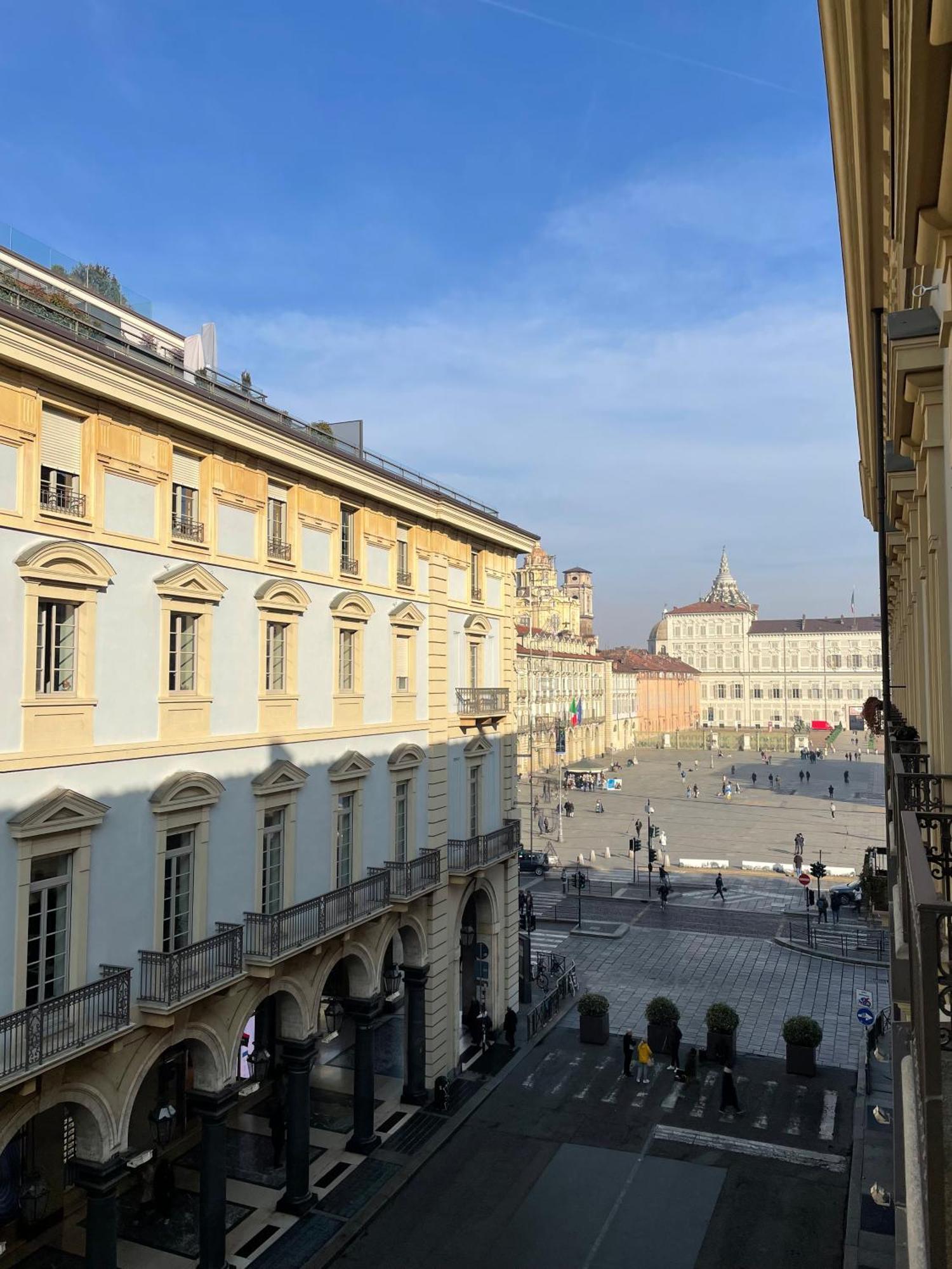 Castello Suite Турин Экстерьер фото